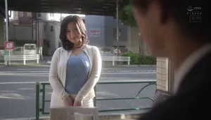 Người chồng yếu không làm lên đỉnh, người vợ lên mạng tìm trai trẻ làm tình khỏe
